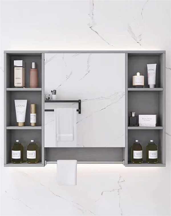 зеркальный шкаф-органайзер для ювелирных изделий GMC31